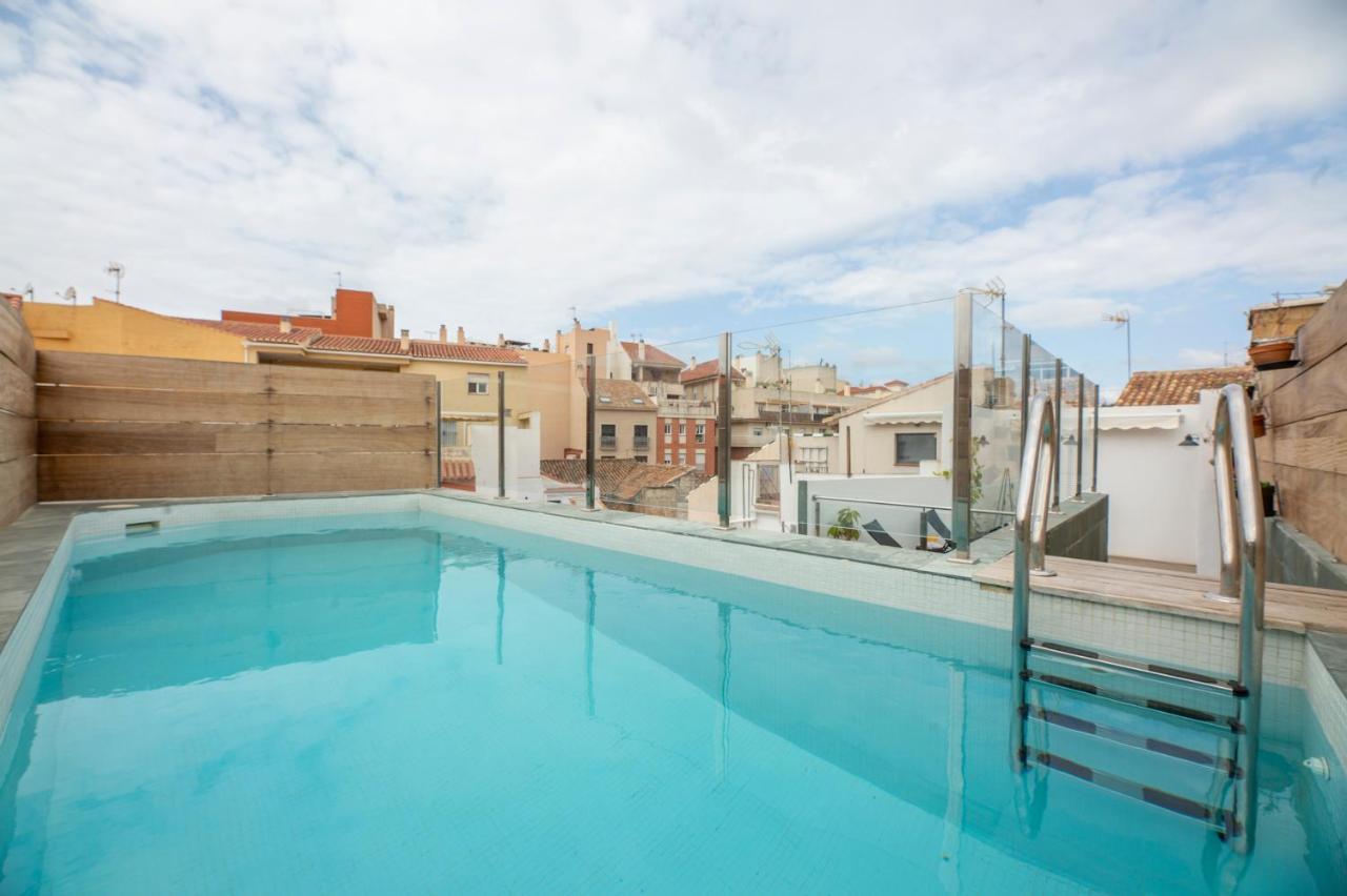 New Levante Pool & Museums Apartament Малага Экстерьер фото